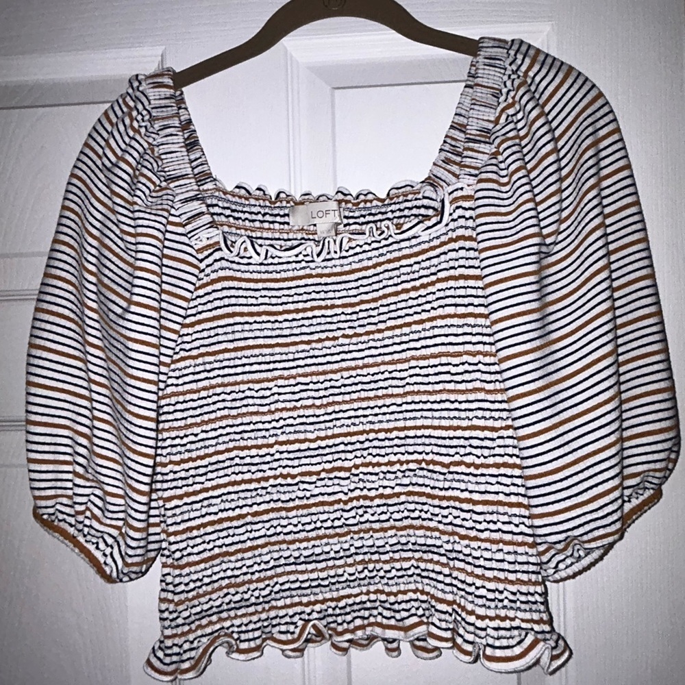 Loft brand top